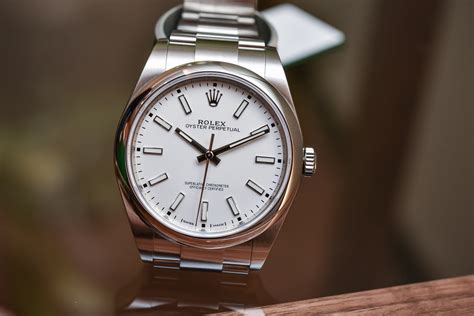 rolex oyster perpetual 114300 price